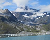 IMG_0910 Glaciers on the mountains